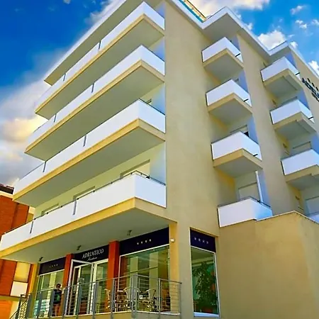 Adriatico Apartmanhotel Gabicce Mare