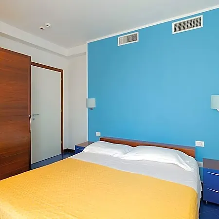 Adriatico Apartmanhotel Gabicce Mare
